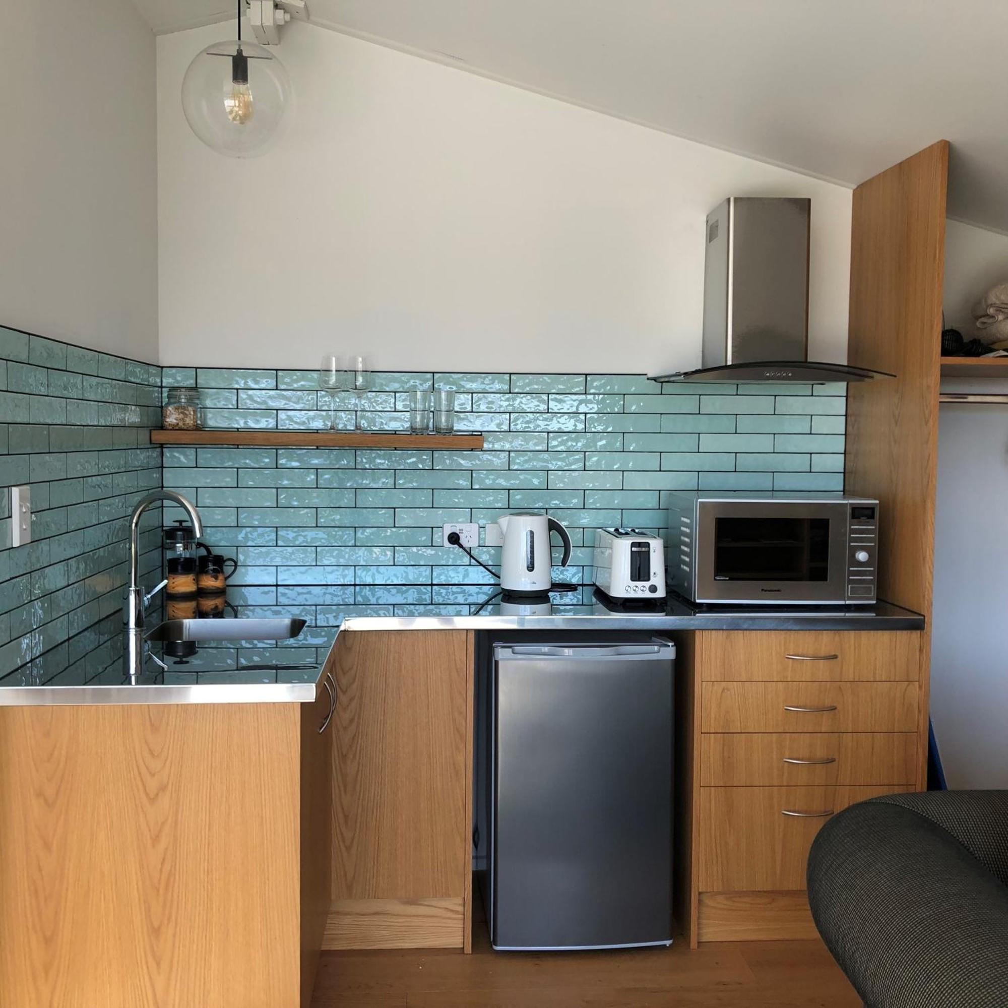 Ruby Bay Loft Accommodation Нелсън Екстериор снимка